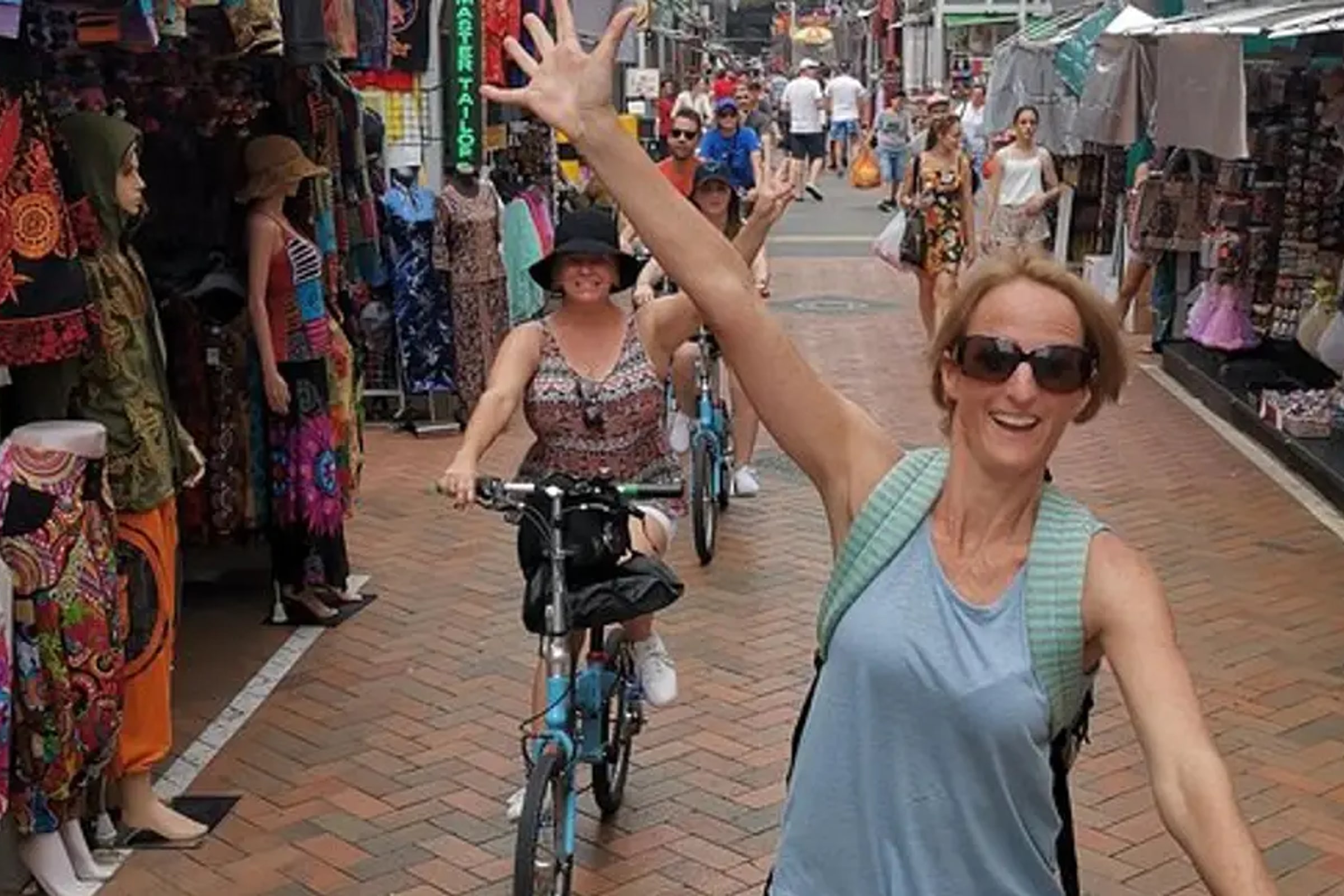 Lion City Bike Tour of Singapore
